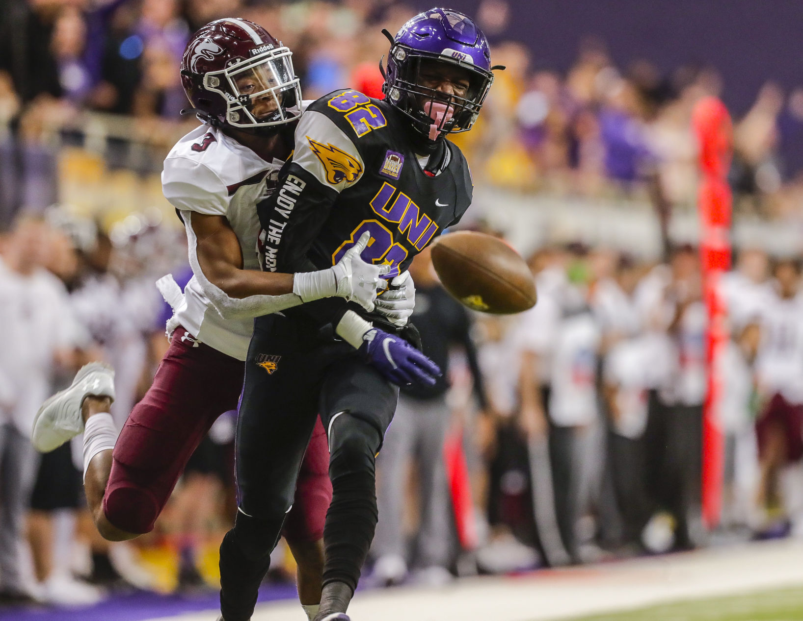 CFBall UN1 vs. SIU 27